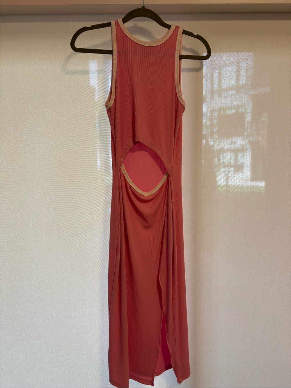 Ribbed Pink Cutout Midi Dress with Side Slit - Picture 2 of 2